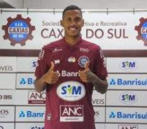 Centroavante Da Silva reforça o Caxias para o Gauchão