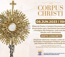 Celebração de Corpus Christi, em Caxias, convida à doação de cobertores e lençóis