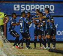 Grêmio vence o Caxias e tem vantagem na grande decisão do Gauchão