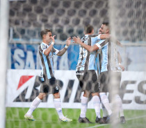 Grêmio goleia Aragua por 8 a 0 e segue líder do grupo na Sul-Americana