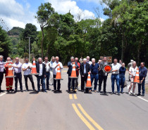 Pavimentação asfáltica da Av. Ninho das Águias é inaugurada em Nova Petrópolis