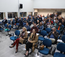 Cerca de 100 pessoas participam de Audiência Pública sobre ocupação da Maesa