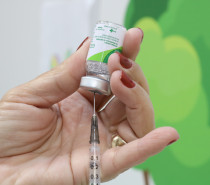 Vacina contra a gripe segue disponível nas UBSs enquanto houver estoques