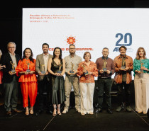 Nove profissionais recebem Troféu ARI Serra Gaúcha em Flores da Cunha