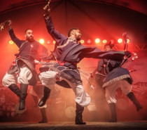 Danças tradicionais tibetanas estreiam no Lozar